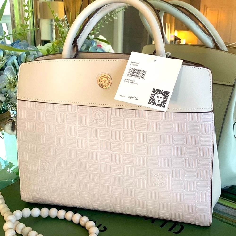Anne Klein purse